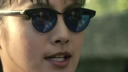 美女被导演爆料视频,视频背后真相曝光  第3张